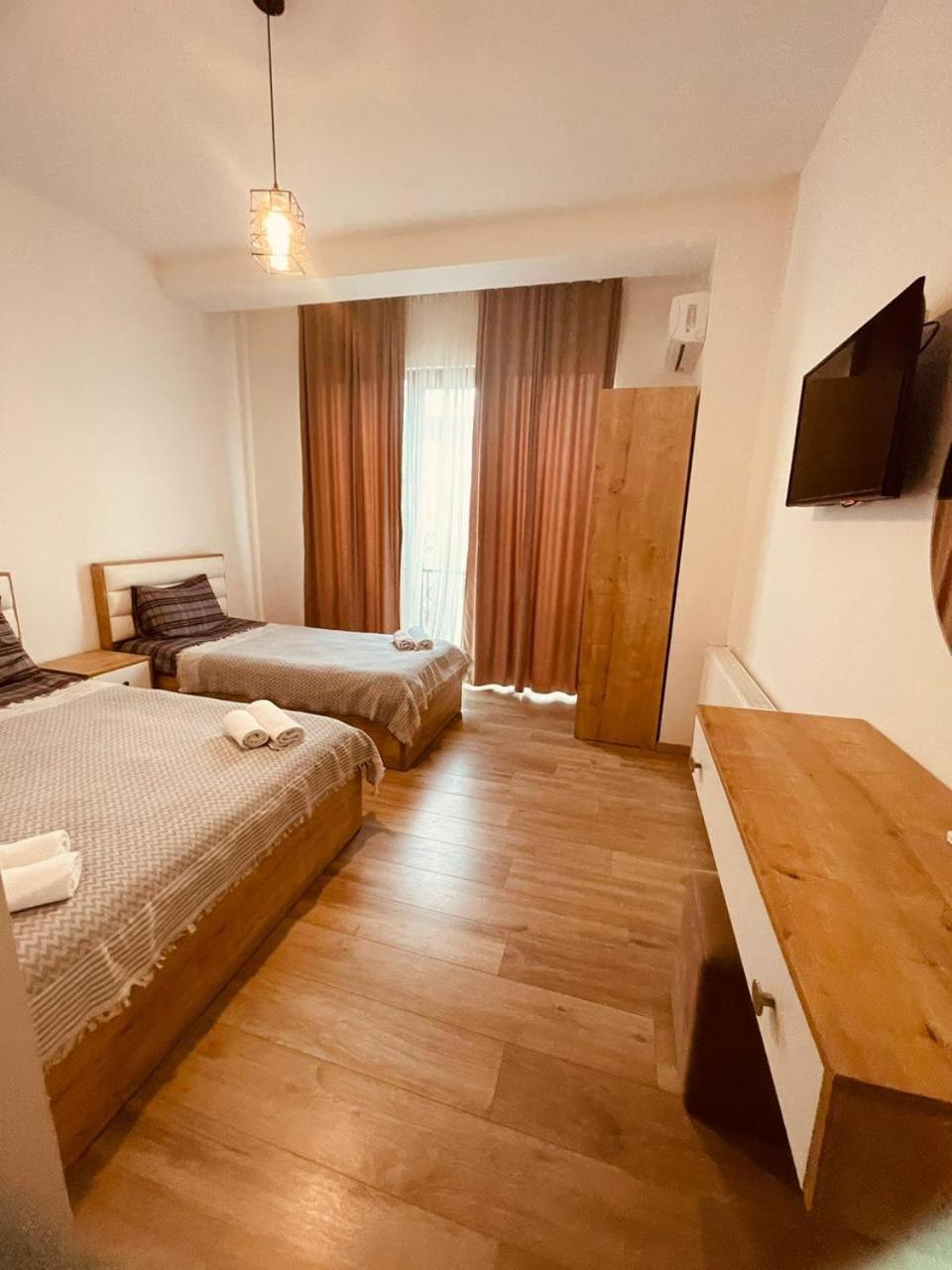 Myfamily Hotel Tbilisi ภายนอก รูปภาพ
