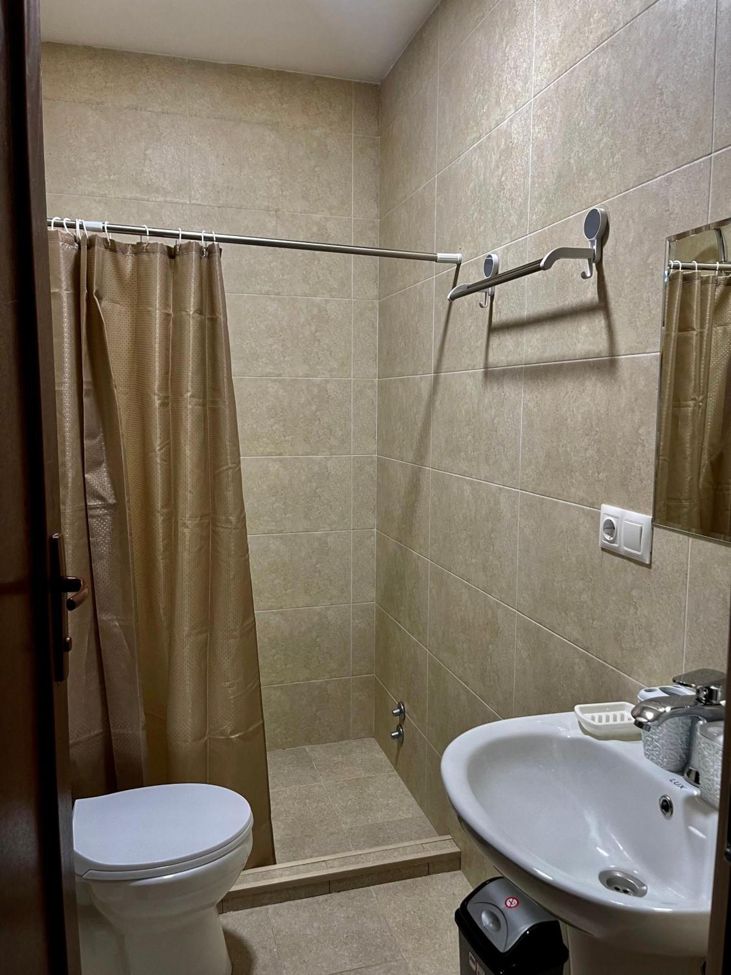 Myfamily Hotel Tbilisi ห้อง รูปภาพ